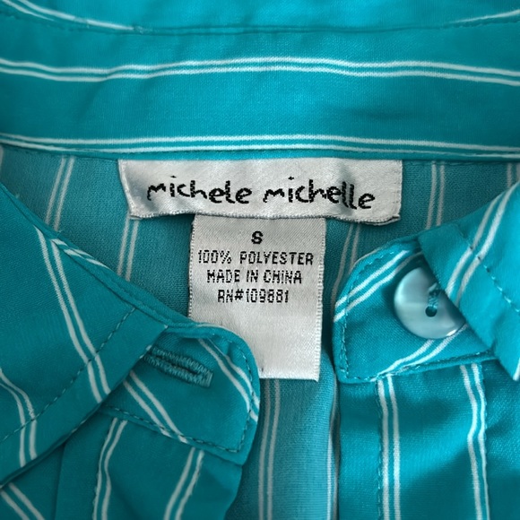 Teal blouse - Picture 2 of 3